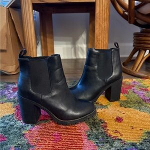 Black Ankle Boots for Women